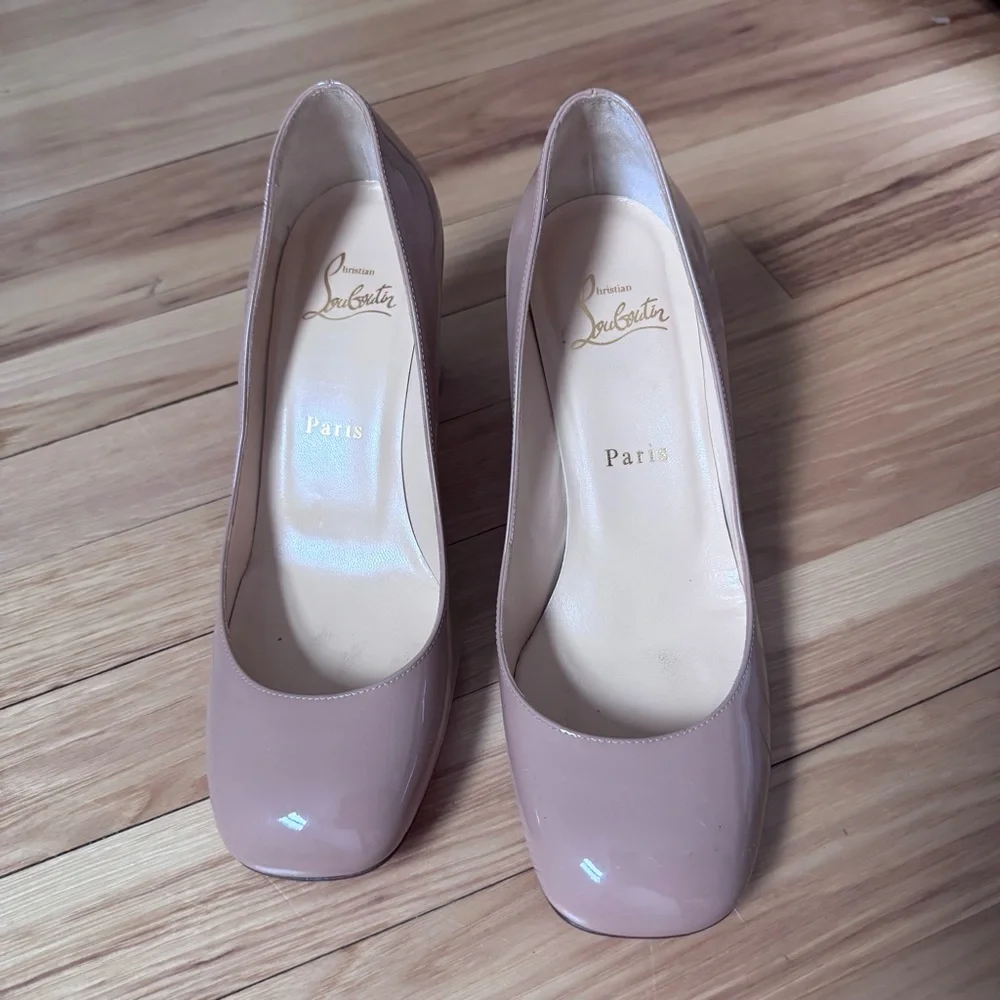 Christian Louboutin Cadrilla 70mm Patent Nude Block Heel Pumps, size 36.5 - Picture 4 of 13